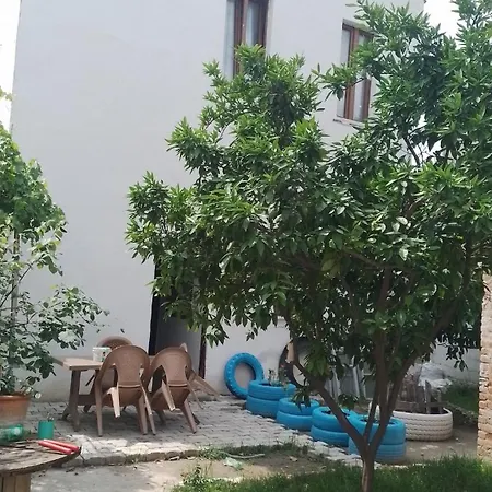 Otantic Greek House In Орен